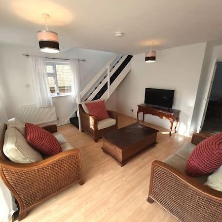 Stanton St Quintin Home In Kington St Michael מראה חיצוני תמונה