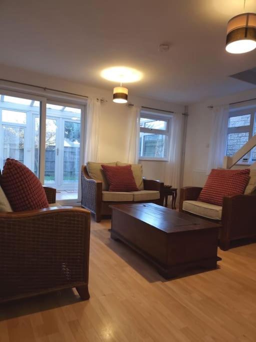 Stanton St Quintin Home In Kington St Michael מראה חיצוני תמונה
