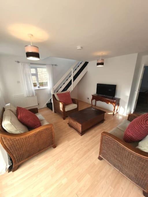 Stanton St Quintin Home In Kington St Michael מראה חיצוני תמונה